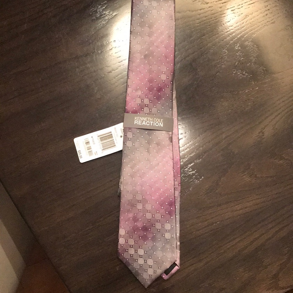 Kenneth Cole Reaction tie in grey/purple ombré